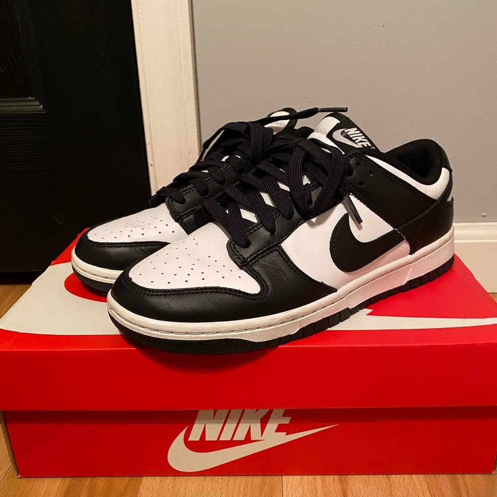 Nike Dunk Low’s